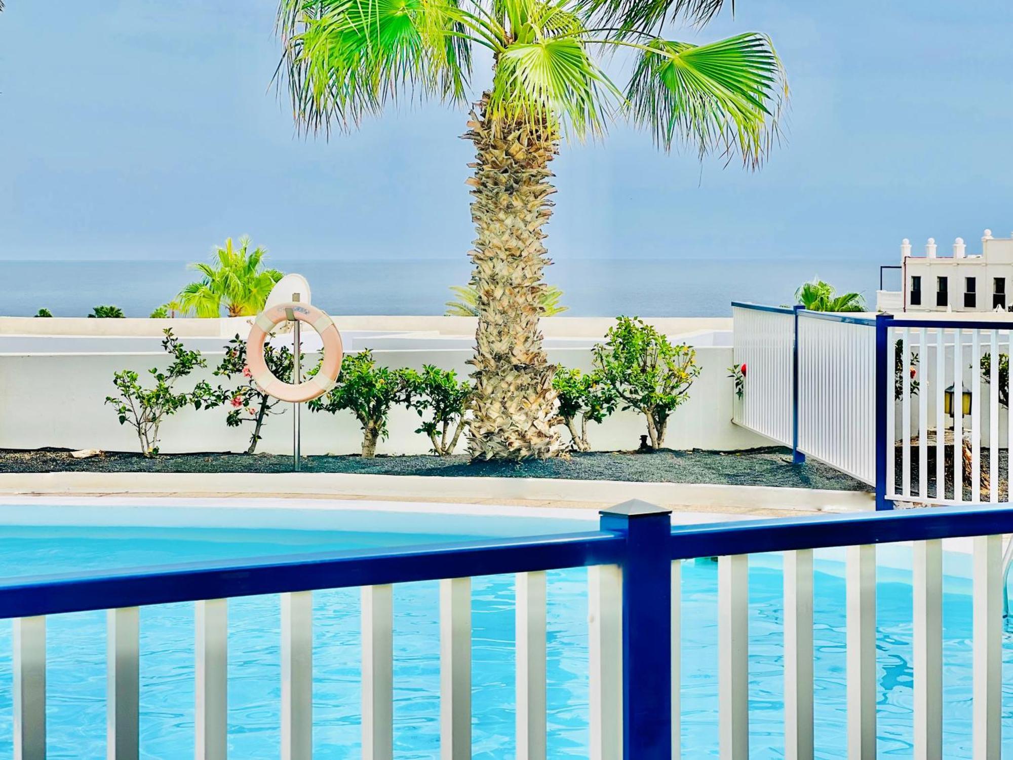 Canaryislandshost L Amapola Puerto del Carmen  Exterior photo